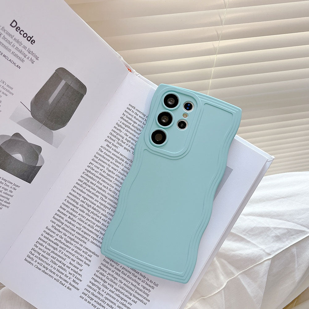 Liquid Silicone Wavy Wristband Phone Case For Samsung Galaxy