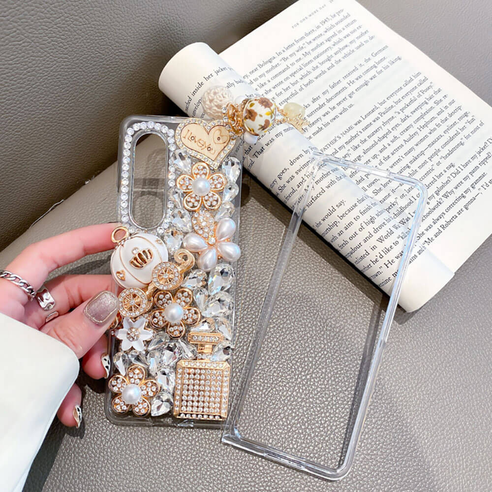Luxurious Rhinestone Princess Pumpkin Cart Phone Case For Samsung Galaxy Z Fold3 5G