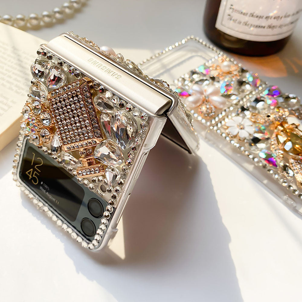 Luxurious Rhinestone Flower Bear Phone Case For Samsung Galaxy Z Flip4 Flip3 5G