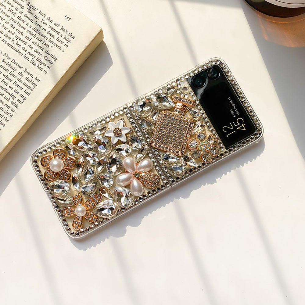 Luxurious Rhinestone Flower Bear Phone Case For Samsung Galaxy Z Flip4 Flip3 5G