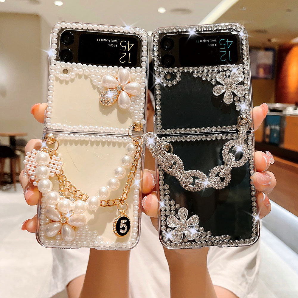 Luxurious Rhinestone Pearl Bracelet Phone Case For Samsung Galaxy Z Flip4 Flip3 5G