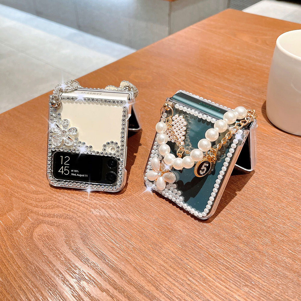 Luxurious Rhinestone Pearl Bracelet Phone Case For Samsung Galaxy Z Flip4 Flip3 5G