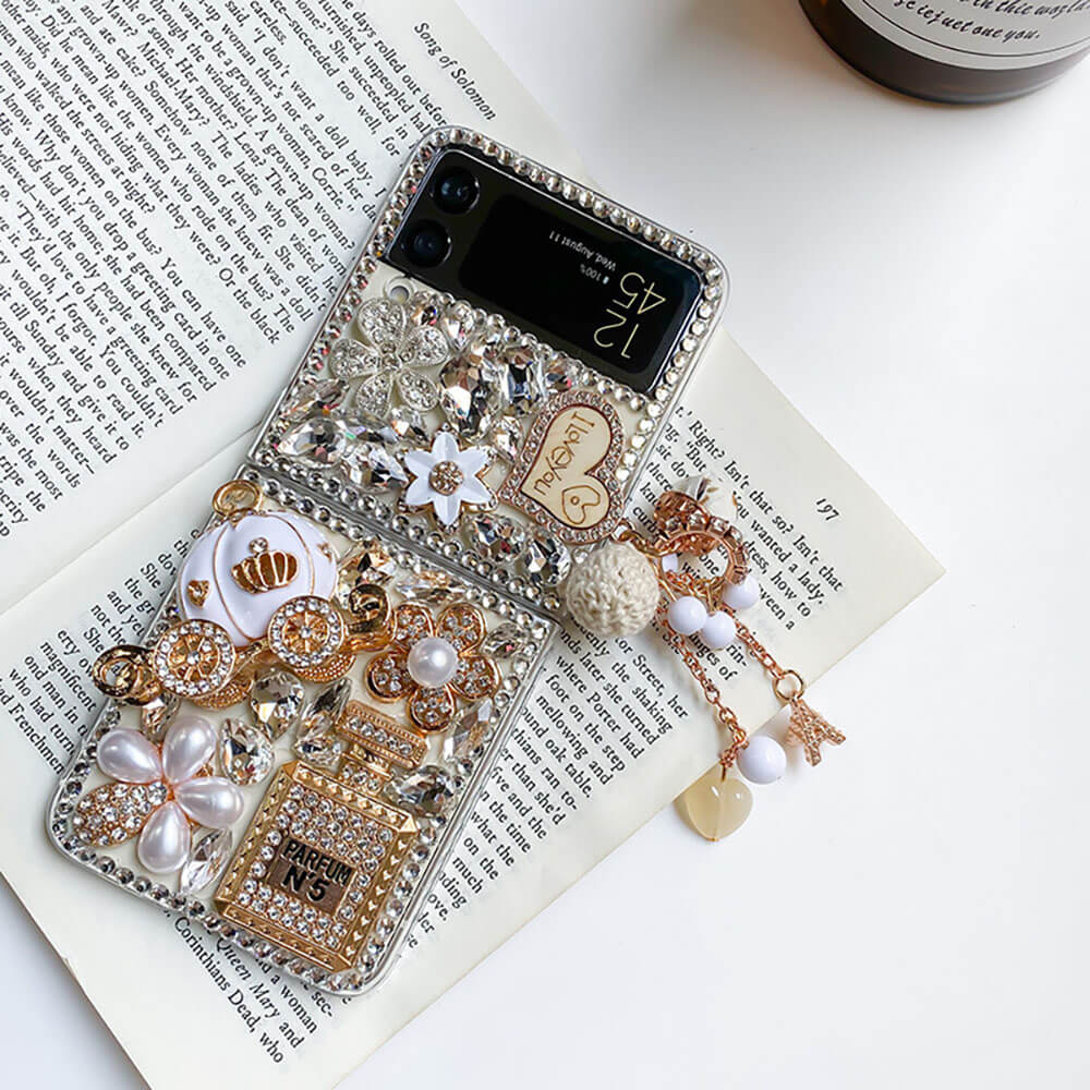 Luxurious Rhinestone Pumpkin Car Phone Case For Samsung Galaxy Z Flip4 Flip3 5G