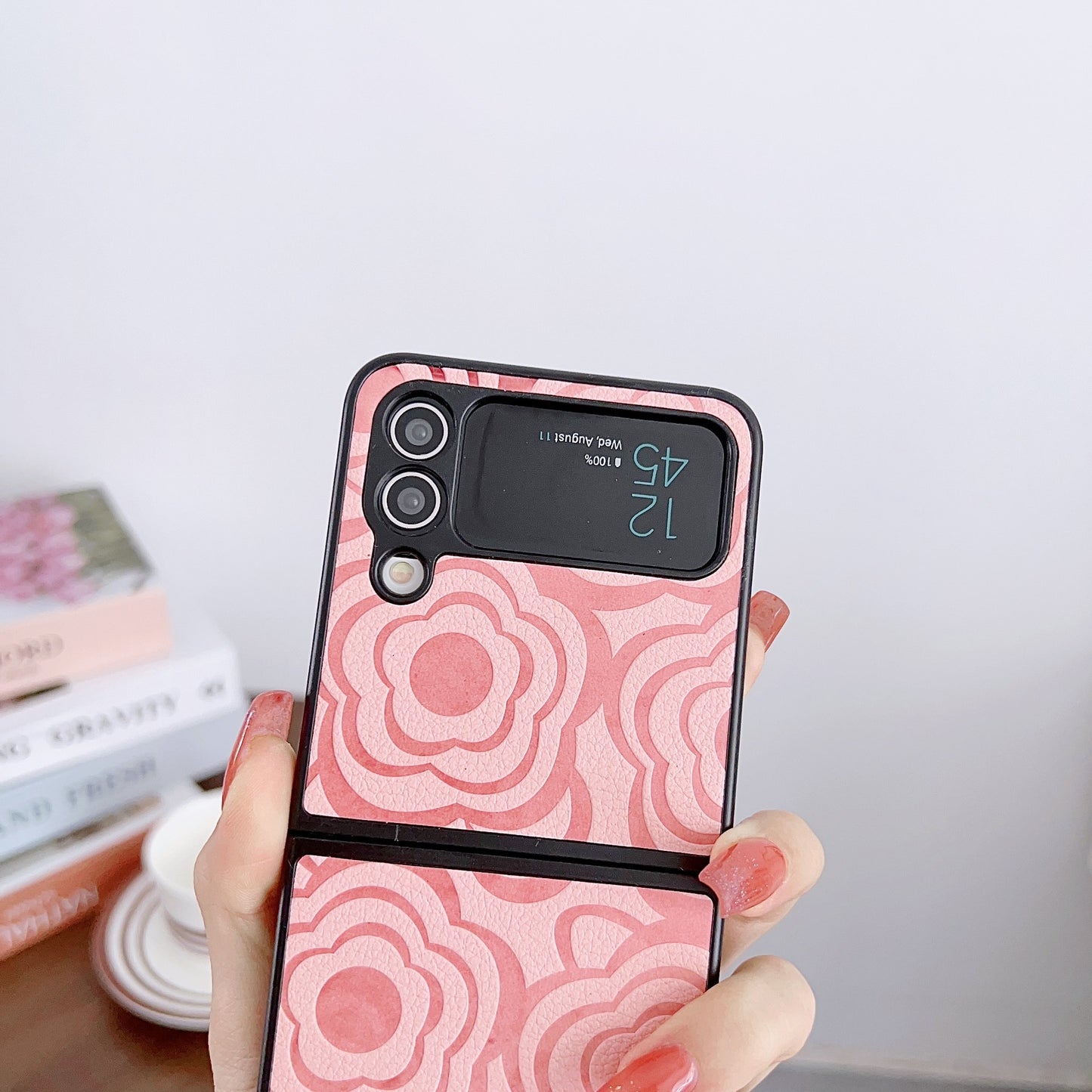 Camellia Pattern Folding Phone Case For Samsung Galaxy Flip4 Flip3